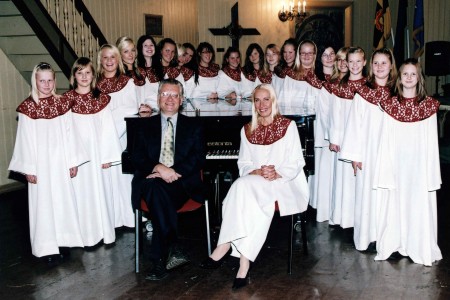  Girl choir Elise